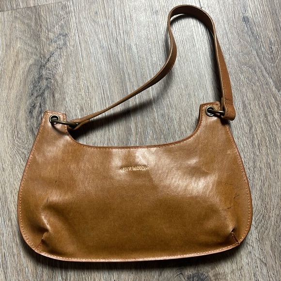 Steve Madden Leather Puka Shell Embellished Shoulder Bag - Picture 8 of 12